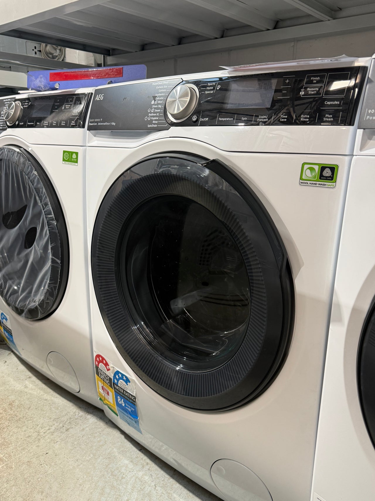 Factory second AEG LF8516O8O 10kg Front Load Washing Machine - Second Hand Appliances Geebung
