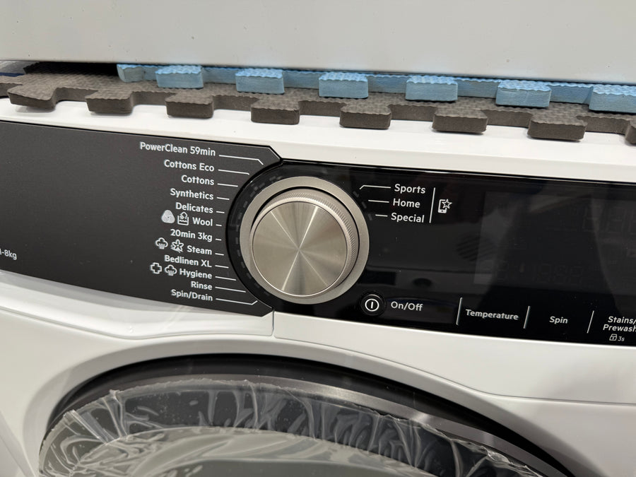 Factory second AEG LF8584M8O – 8 kg 8000 Series Front Load Washing Machine (White) - Second Hand Appliances Geebung