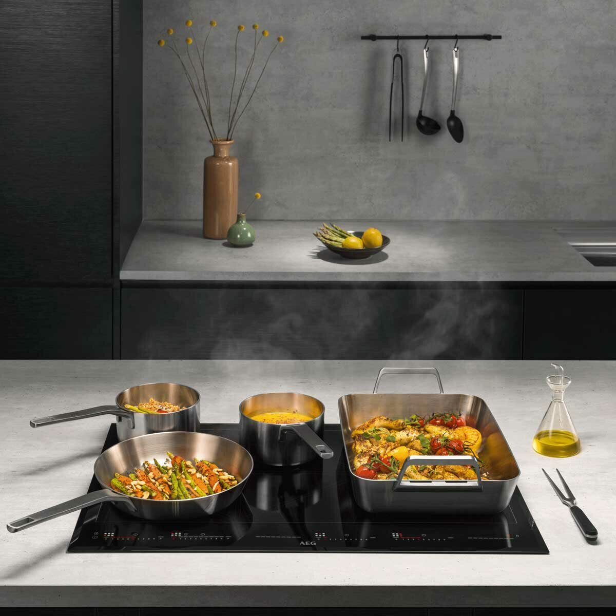 Factory second AEG TotalFlex 60cm Induction Cooktop – Black Glass (IKK64681FB) - Second Hand Appliances Geebung