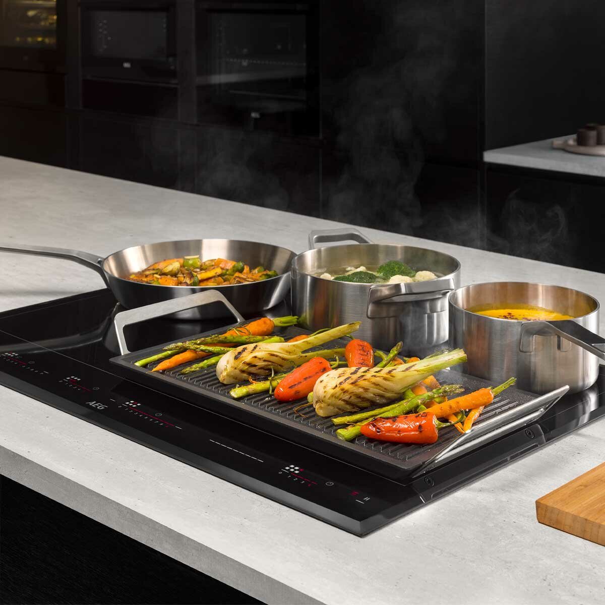Factory second AEG TotalFlex 60cm Induction Cooktop – Black Glass (IKK64681FB) - Second Hand Appliances Geebung