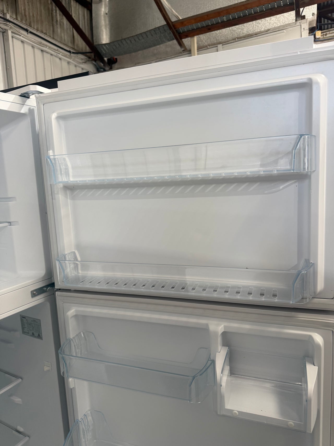 Factory second CHiQ 550L Top Mount Refrigerator – White CTM550W - Second Hand Appliances Geebung