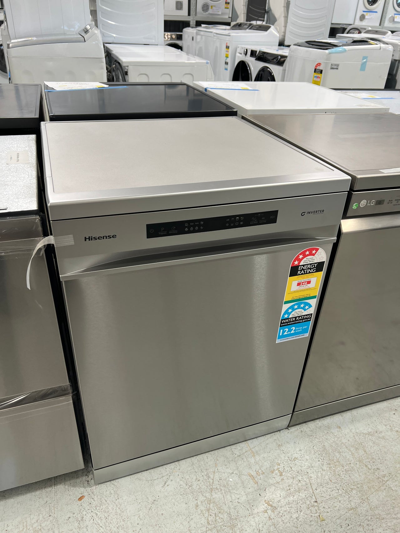 Factory second/Carton damaged Hisense 60cm Freestanding Stainless Steel Dishwasher Model: HSCM15FS - Second Hand Appliances Geebung