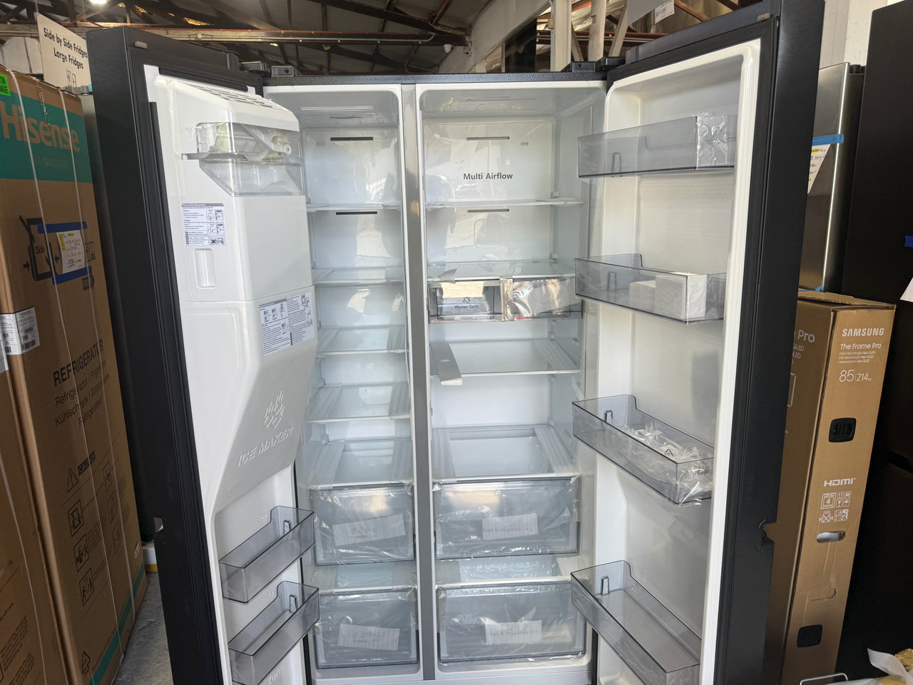Buy Factory second/Carton damaged Hisense 632 L Side-by-Side Refrigerator – Black Steel (HRSBS632BW) |  | [product_variant] | Second Hand Appliances Geebung Brisbane