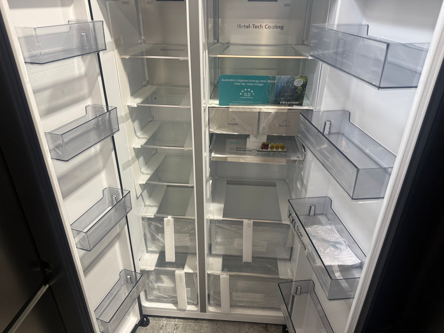 Factory second/Carton damaged Hisense 652L PureFlat Side-by-Side Refrigerator – Black Steel HRSBS652B - Second Hand Appliances Geebung