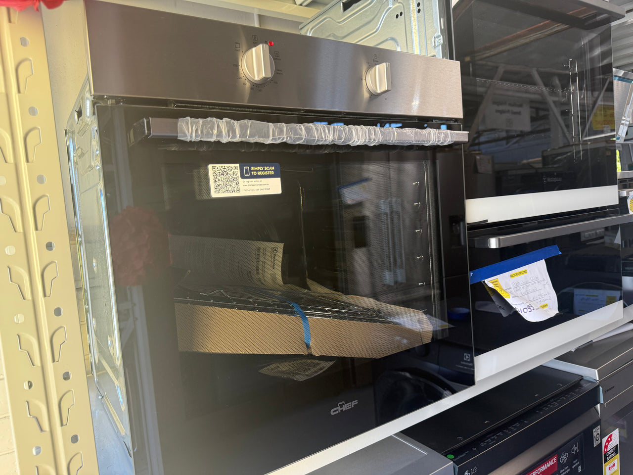 Factory second Chef 60cm Multi Function Fan Forced Electric Built-In Oven Model: CVE612SB - Second Hand Appliances Geebung