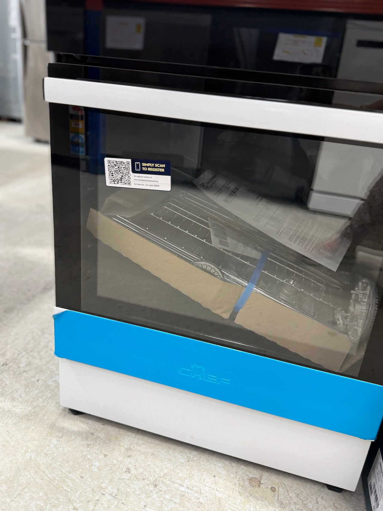 Factory second Chef CFG503WBNG – 54cm Freestanding Gas Oven/Stove - Second Hand Appliances Geebung