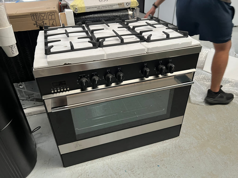 Factory second DeLonghi 90cm Dual Fuel Upright Cooker Anthracite - Second Hand Appliances Geebung