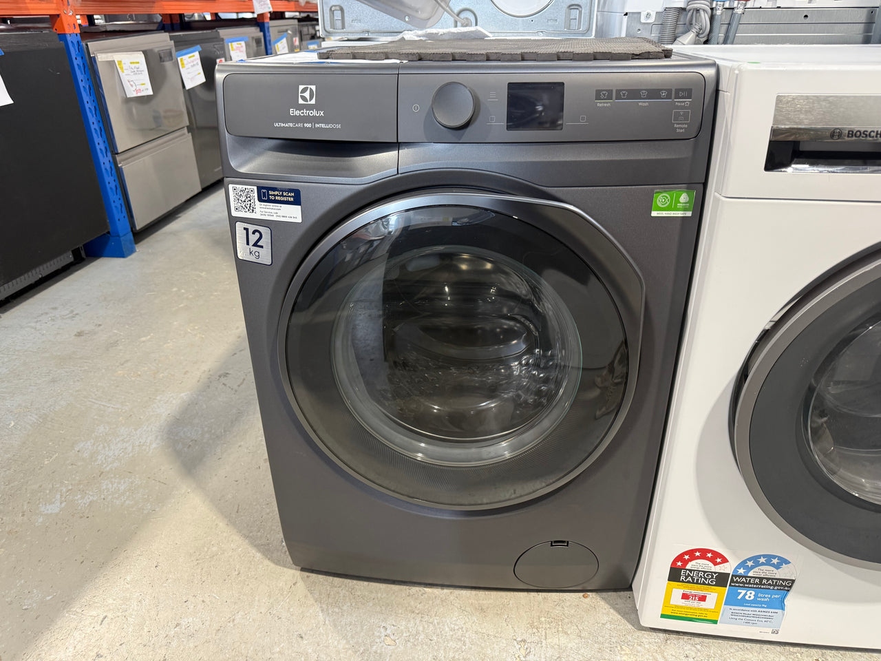 Factory second Electrolux 12 kg UltimateCare 900 Front Load Washing Machine – Model: EWF1242R9SC (Dark Onyx) - Second Hand Appliances Geebung