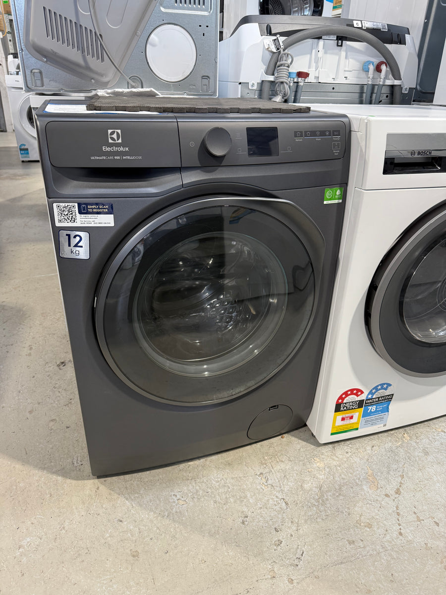 Factory second Electrolux 12 kg UltimateCare 900 Front Load Washing Machine – Model: EWF1242R9SC (Dark Onyx) - Second Hand Appliances Geebung