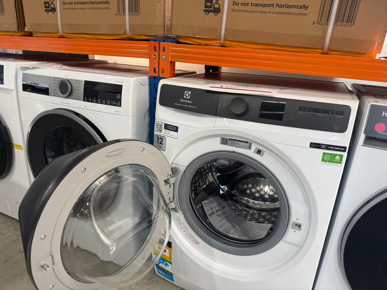 Factory second Electrolux 12kg UltimateCare 900 Front Load Washing Machine – White EWF1242R9WCS - Second Hand Appliances Geebung