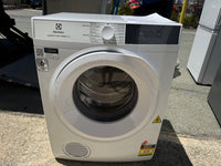Thumbnail for Factory second Electrolux 300 Series 6 kg Vented Dryer – EDV605H3WC - Second Hand Appliances Geebung
