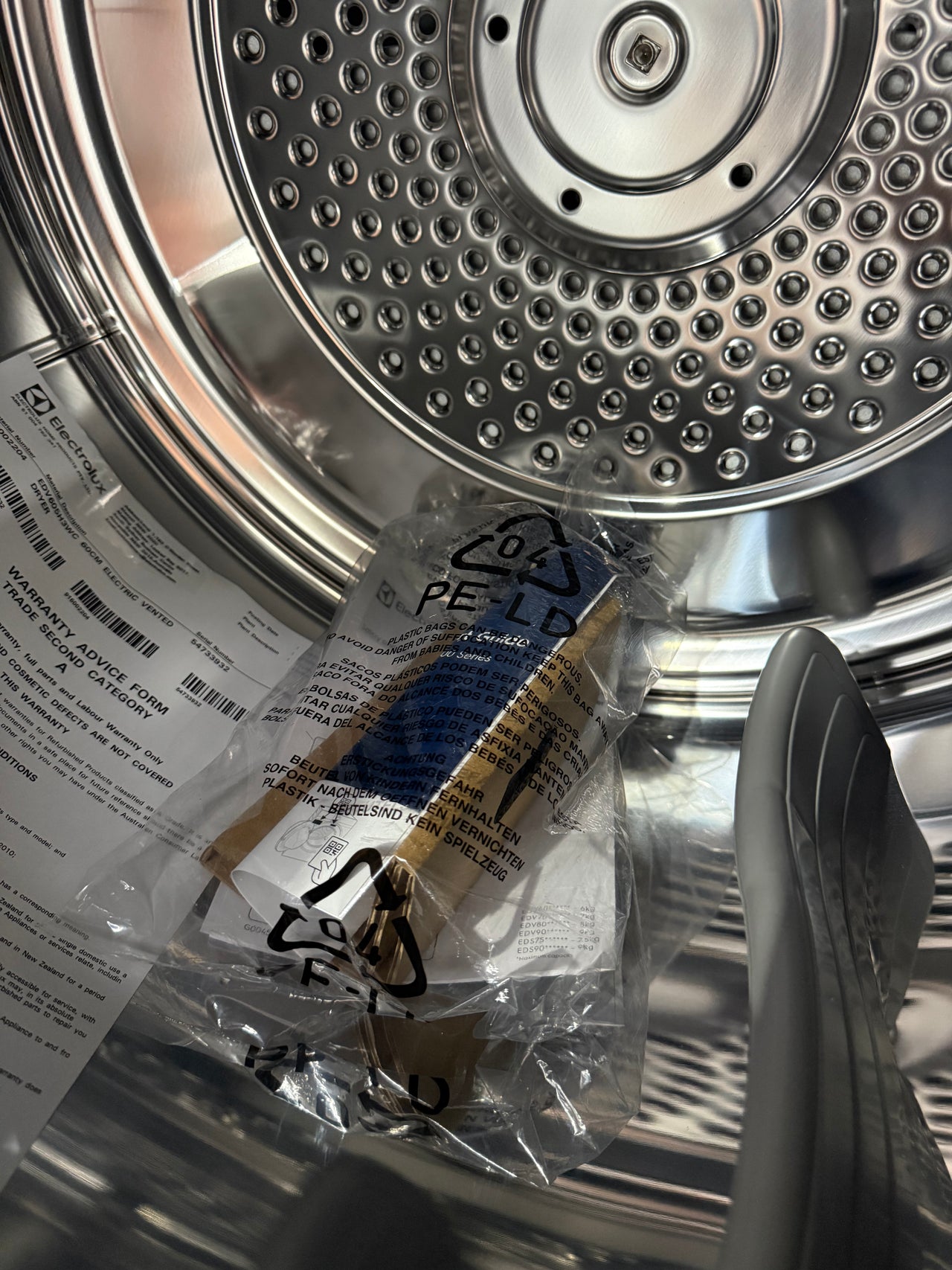 Factory second Electrolux 300 Series 6 kg Vented Dryer – EDV605H3WC(NAT) - Second Hand Appliances Geebung