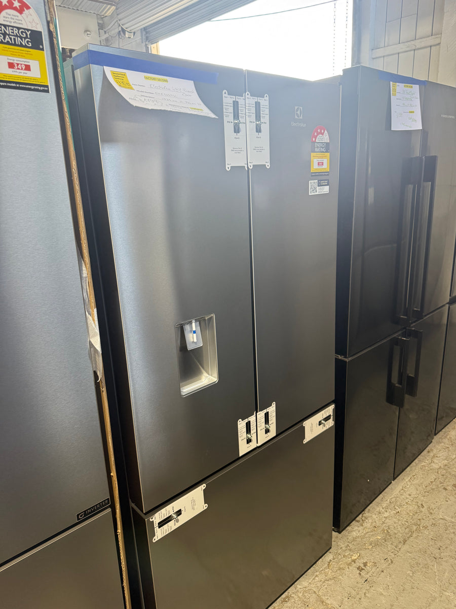 Factory second Electrolux 491L French Door Frost Free Fridge EHE5267SC - Second Hand Appliances Geebung