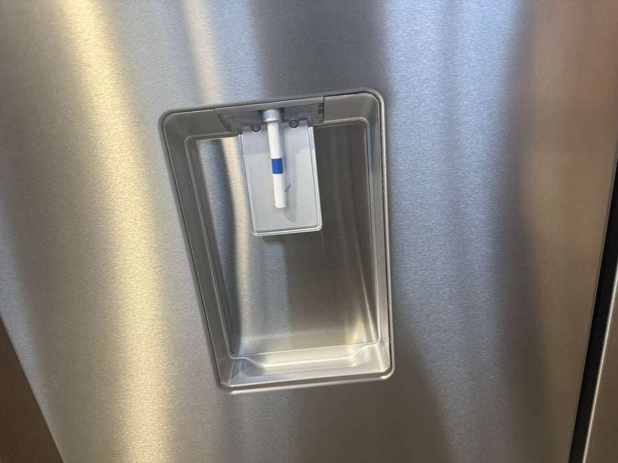 Factory second Electrolux 491L French Door Frost Free Fridge EHE5267SC - Second Hand Appliances Geebung