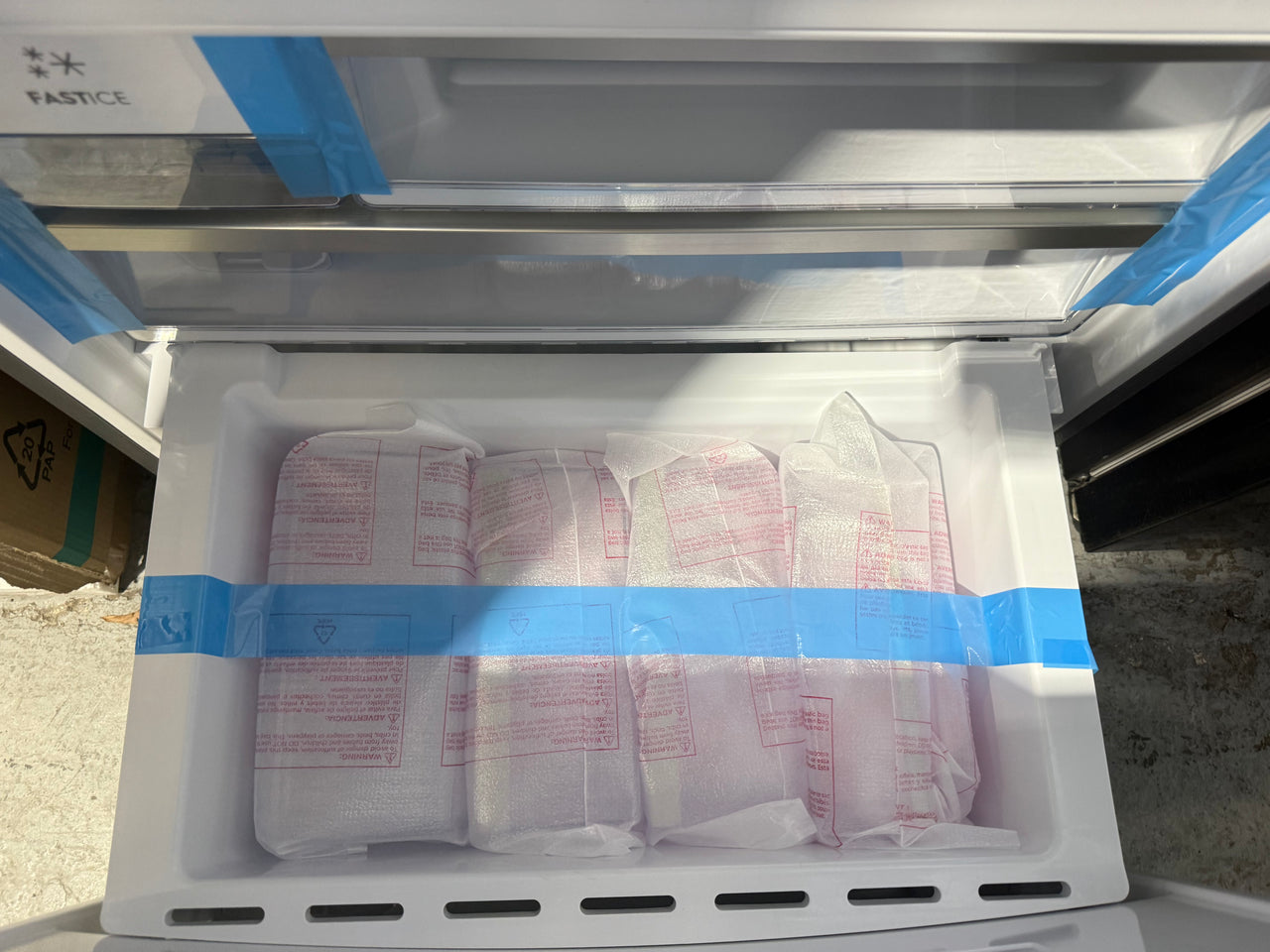 Factory second Electrolux 491L French Door Frost Free Fridge EHE5267SC - Second Hand Appliances Geebung