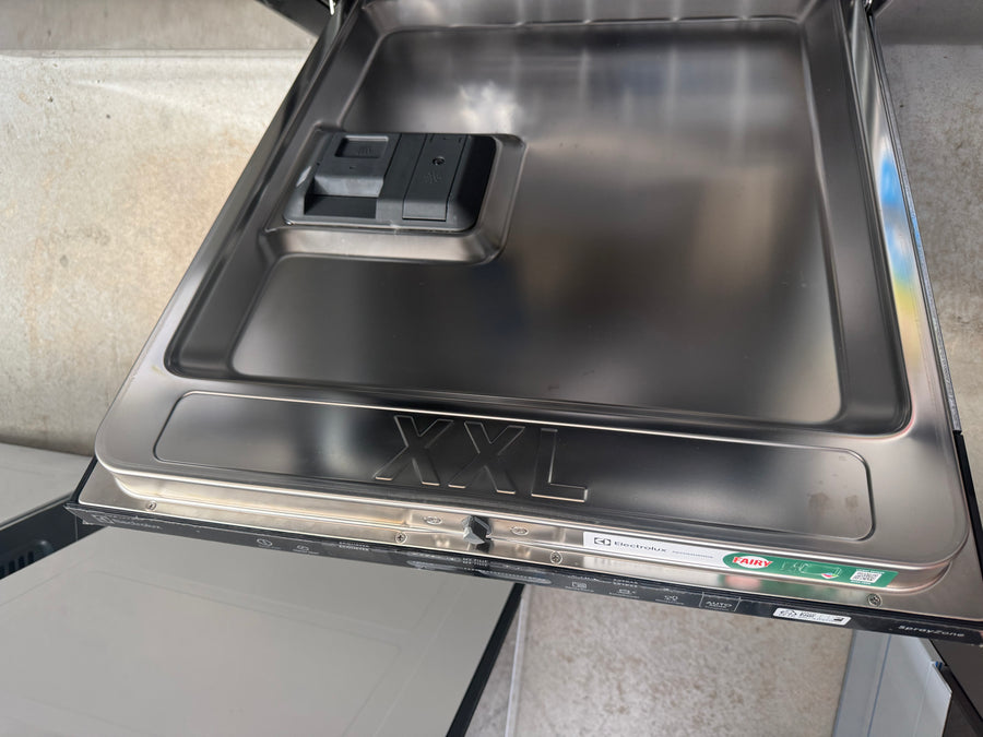 Buy Factory second Electrolux 60 cm Fully Integrated Dishwasher – ESL79200RO(NAT) |  | [product_variant] | Second Hand Appliances Geebung Brisbane