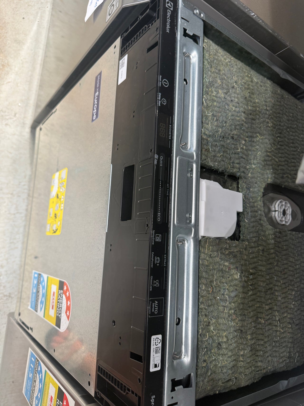 Buy Factory second Electrolux 60 cm Fully Integrated Dishwasher – ESL79200RO(NAT) |  | [product_variant] | Second Hand Appliances Geebung Brisbane