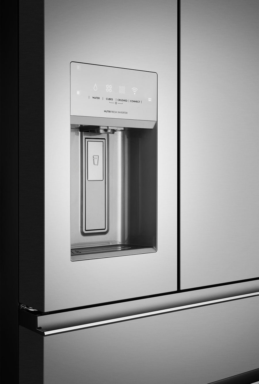 Transportation damaged Electrolux 609L French Door EHE6899sa - Second Hand Appliances Geebung