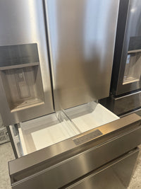 Thumbnail for Factory second Electrolux 609L French Door Refrigerator  EHE6899SA - Second Hand Appliances Geebung