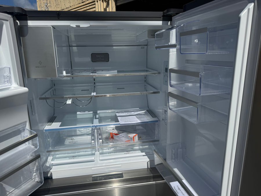 Factory second Electrolux 609L French Door Refrigerator Electrolux EHE6899SA - Second Hand Appliances Geebung