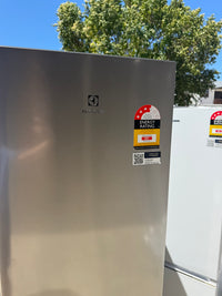 Thumbnail for Factory second Electrolux 609L French Door Refrigerator   Model: Electrolux EHE6899SA - Second Hand Appliances Geebung