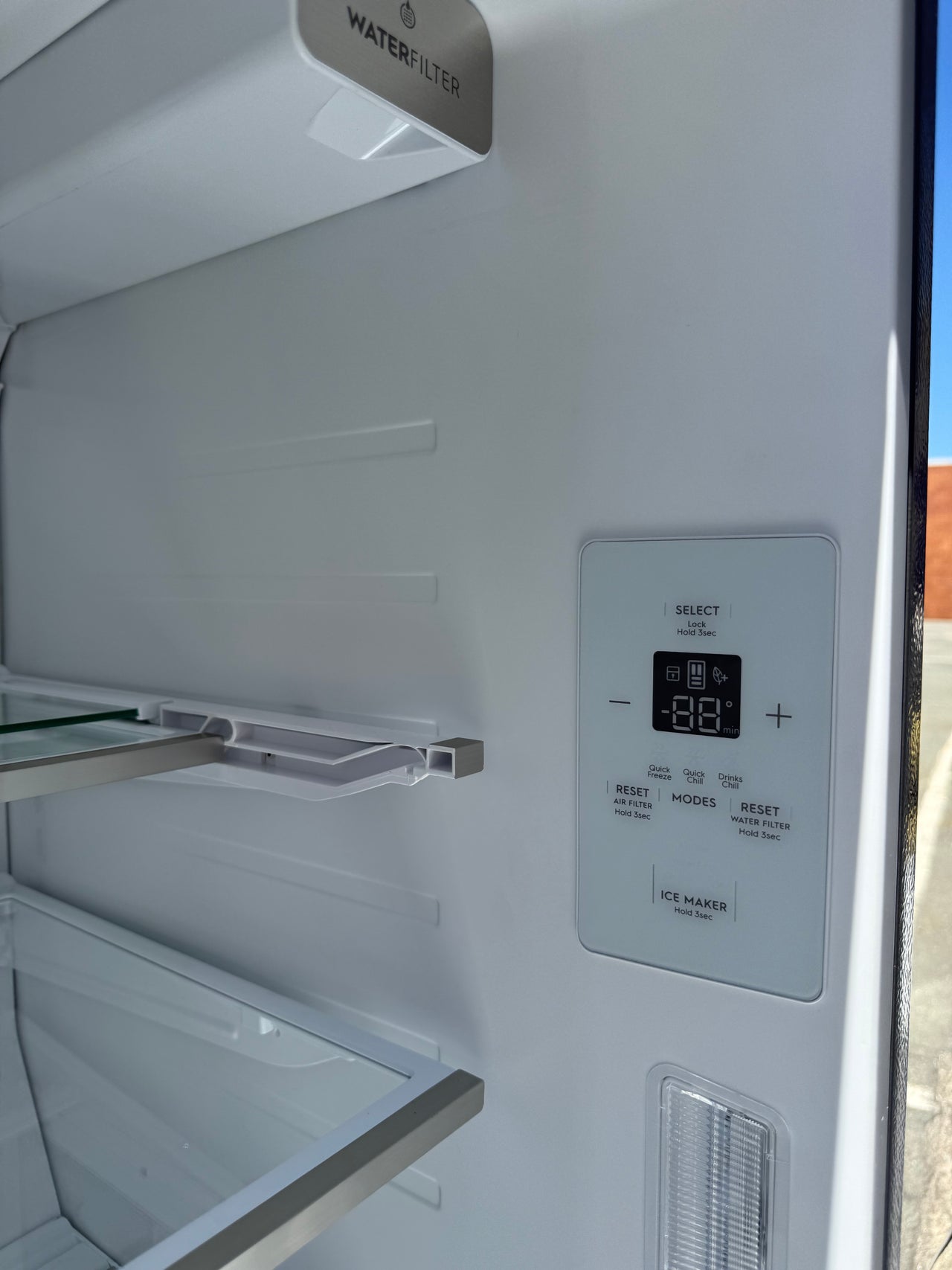 Factory second Electrolux 609L French Door Refrigerator   Model: Electrolux EHE6899SA - Second Hand Appliances Geebung