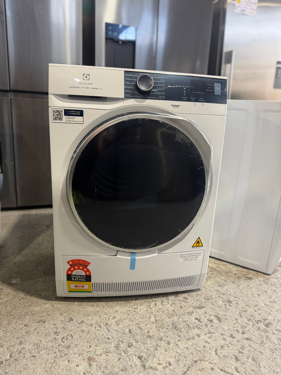 Factory second Electrolux 8kg Ultimate Care Heat Pump Dryer EDH804U5WB(NAT) - Second Hand Appliances Geebung