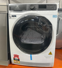 Thumbnail for Factory second Electrolux 9kg Heat Pump Dryer with 3DSense – EDH903R7WC(NAT) - Second Hand Appliances Geebung