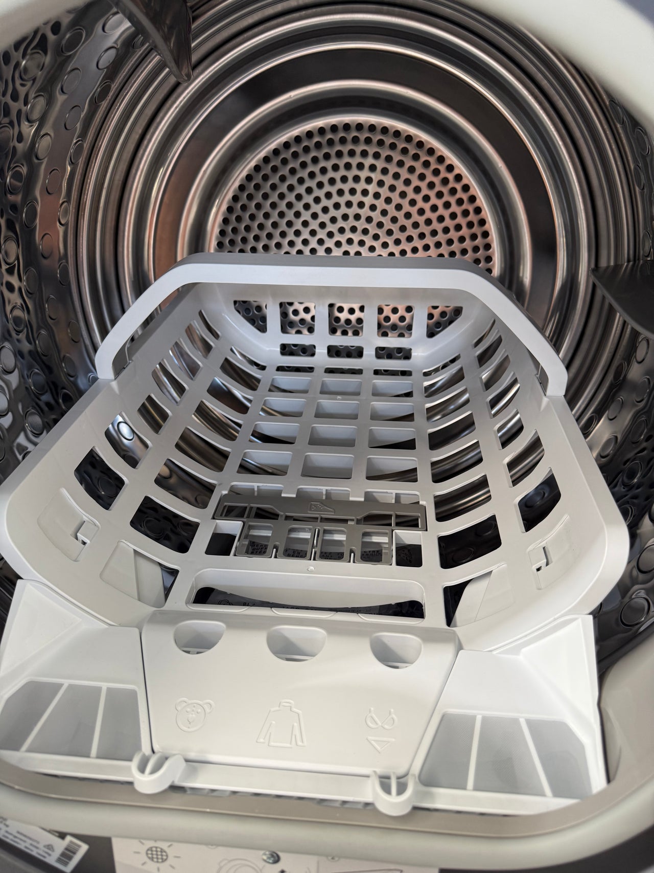 Buy Factory second Electrolux EDH903R7SC 9kg UltimateCare 700 Heat Pump Dryer – Dark Onyx |  | [product_variant] | Second Hand Appliances Geebung Brisbane