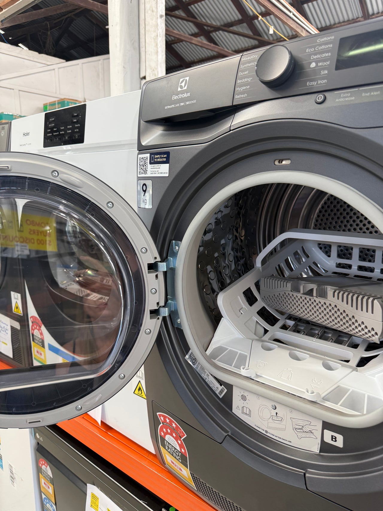 Buy Factory second Electrolux EDH903R7SC 9kg UltimateCare 700 Heat Pump Dryer – Dark Onyx |  | [product_variant] | Second Hand Appliances Geebung Brisbane