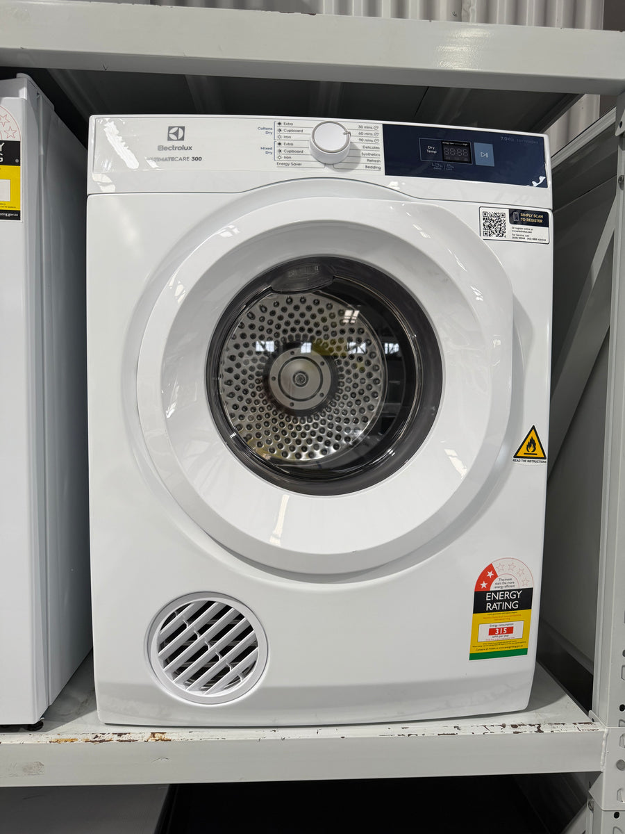 Transportation damaged Electrolux EDV705H3WB 7kg Sensor Dry Vented Dryer - Second Hand Appliances Geebung