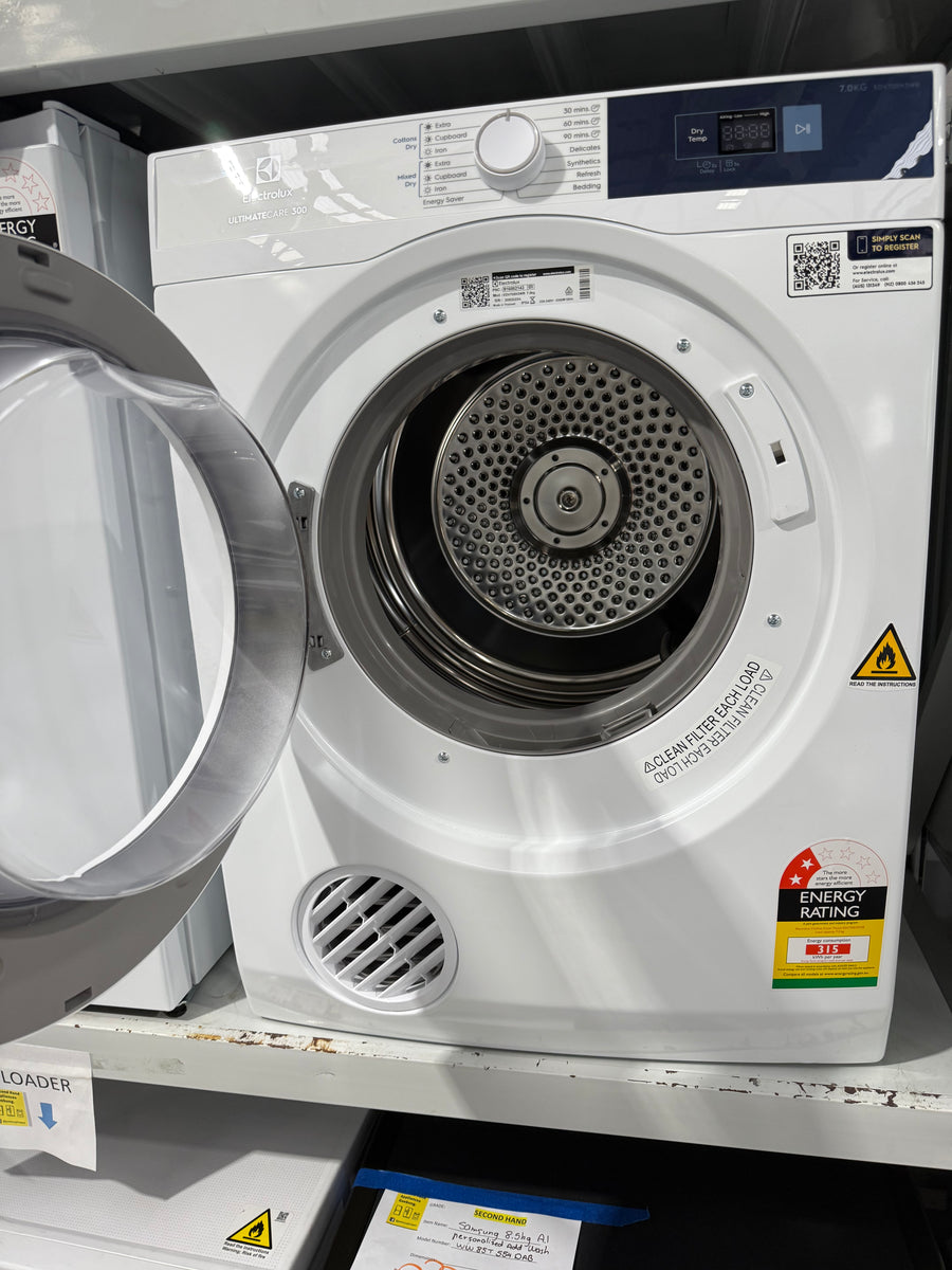 Transportation damaged Electrolux EDV705H3WB 7kg Sensor Dry Vented Dryer - Second Hand Appliances Geebung