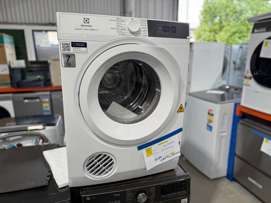 Transportation damaged Electrolux EDV705H3WC 7kg vented tumble dryer - Second Hand Appliances Geebung