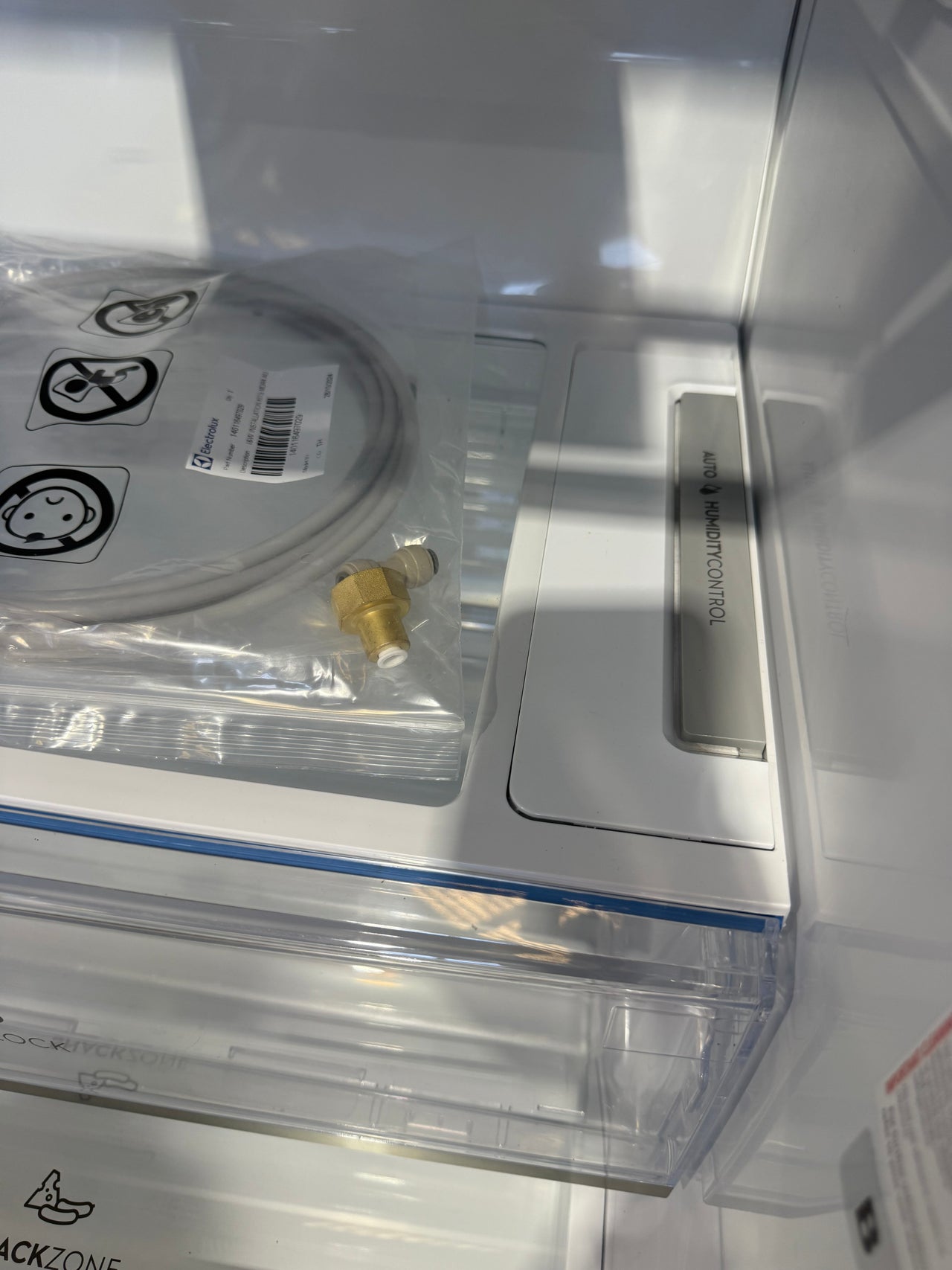 Buy Factory second Electrolux EHE6899BA 609 L French Door Fridge – Dark Stainless Steel |  | [product_variant] | Second Hand Appliances Geebung Brisbane