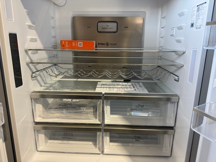 Factory second Electrolux EQE5657BA — 562 L UltimateTaste 700 French-Door Fridge - Second Hand Appliances Geebung