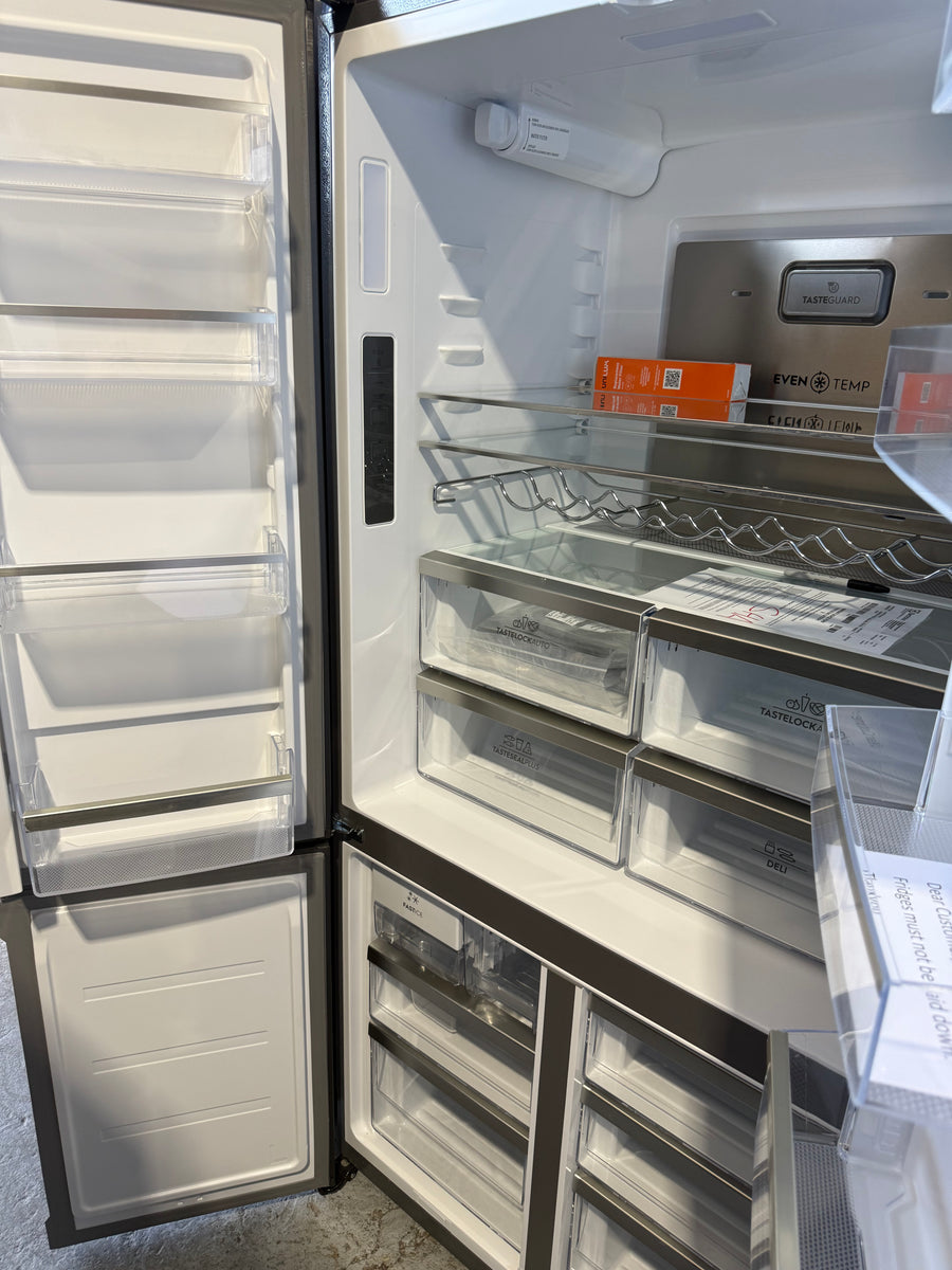 Factory second Electrolux EQE5657BA — 562 L UltimateTaste 700 French-Door Fridge - Second Hand Appliances Geebung