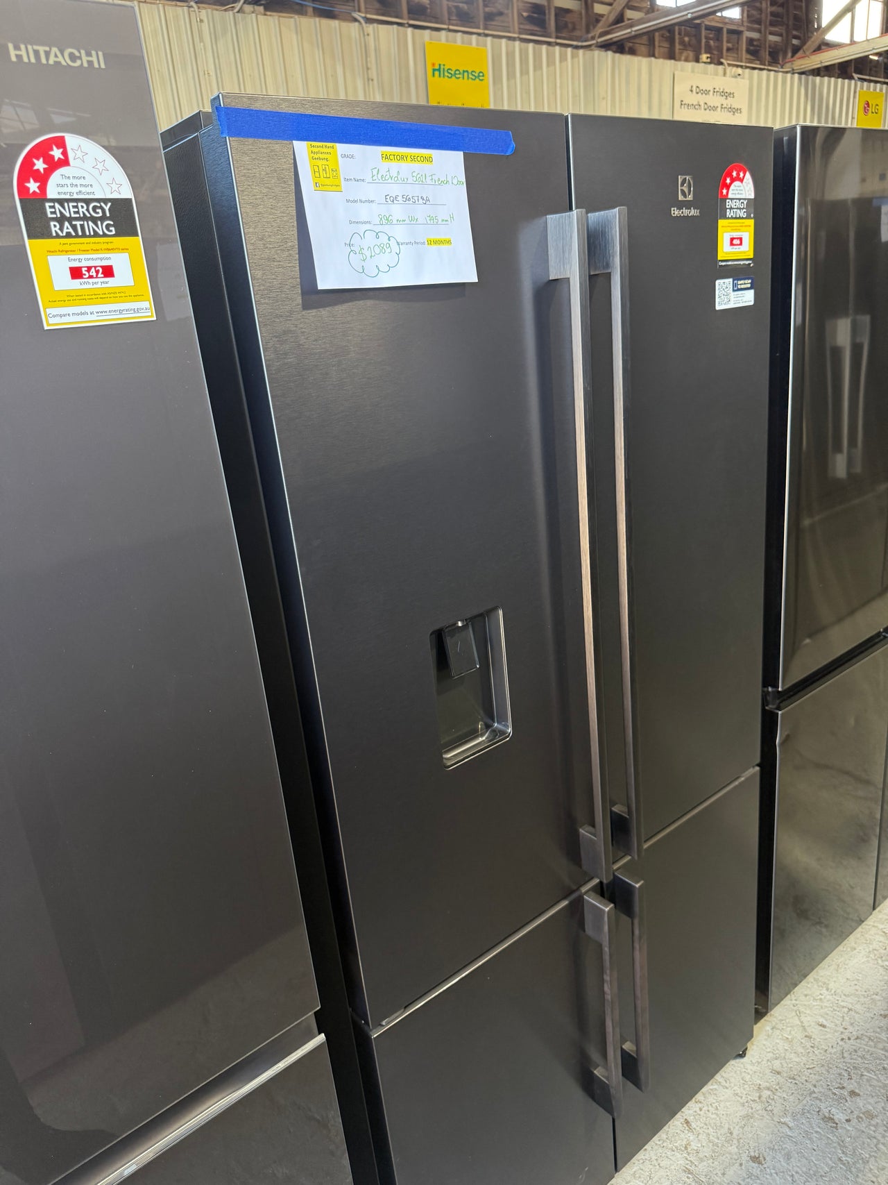 Factory second Electrolux EQE5657BA — 562 L UltimateTaste 700 French-Door Fridge - Second Hand Appliances Geebung