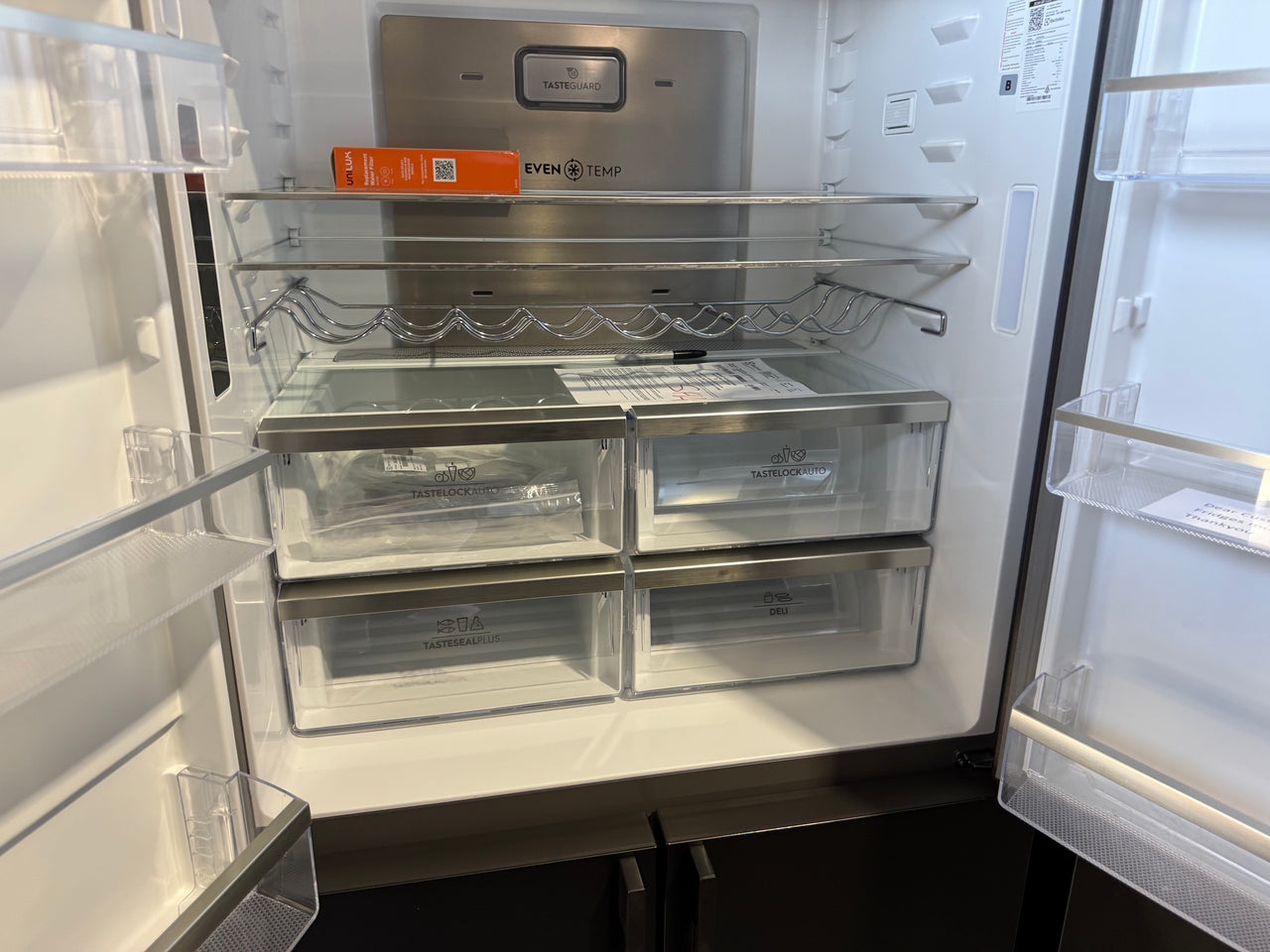 Factory second Electrolux EQE5657BA — 562 L UltimateTaste 700 French-Door Fridge - Second Hand Appliances Geebung