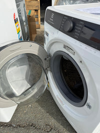Thumbnail for Transportation damaged Electrolux UltimateCare 700 10 kg Front Load Washer – Model EWF1043R7WC - Second Hand Appliances Geebung