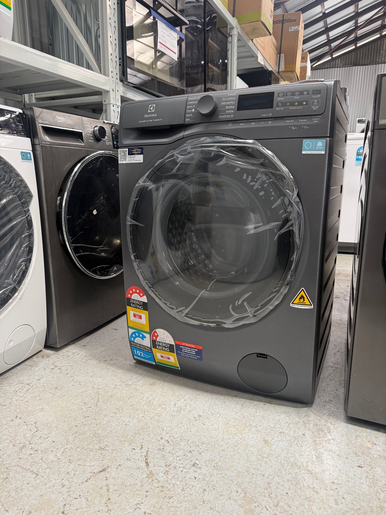 Factory second Electrolux UltimateCare 700 12kg/8kg Front Load Washer Dryer Combo – Dark Onyx  Model: EWW1243R7SCS - Second Hand Appliances Geebung
