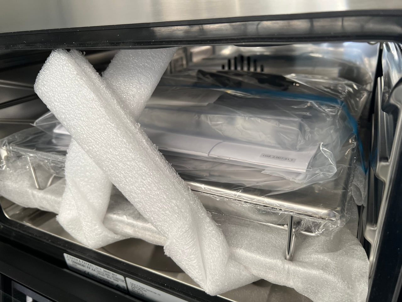 Factory second FISHER & PAYKEL 45CM COMPACT BUILT-IN COMBI-STEAM OVEN OS60NDB1 - Second Hand Appliances Geebung