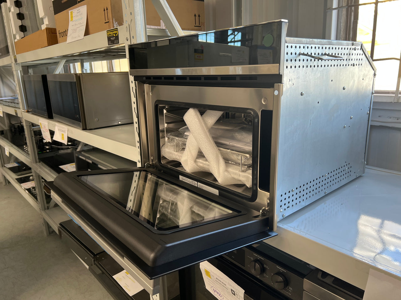 Factory second FISHER & PAYKEL 45CM COMPACT BUILT-IN COMBI-STEAM OVEN OS60NDB1 - Second Hand Appliances Geebung