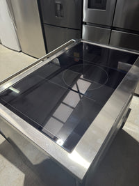 Thumbnail for Factory second FISHER & PAYKEL 90CM FREESTANDING ELECTRIC PYROLYTIC OVEN/STOVE OR90SCI6B1 - Second Hand Appliances Geebung