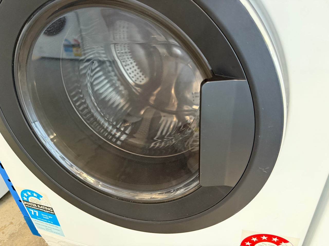 Factory second FISHER &PAYKEL 9KG FRONT LOADER WASHING MACHINE Model: WH9060P3 - Second Hand Appliances Geebung