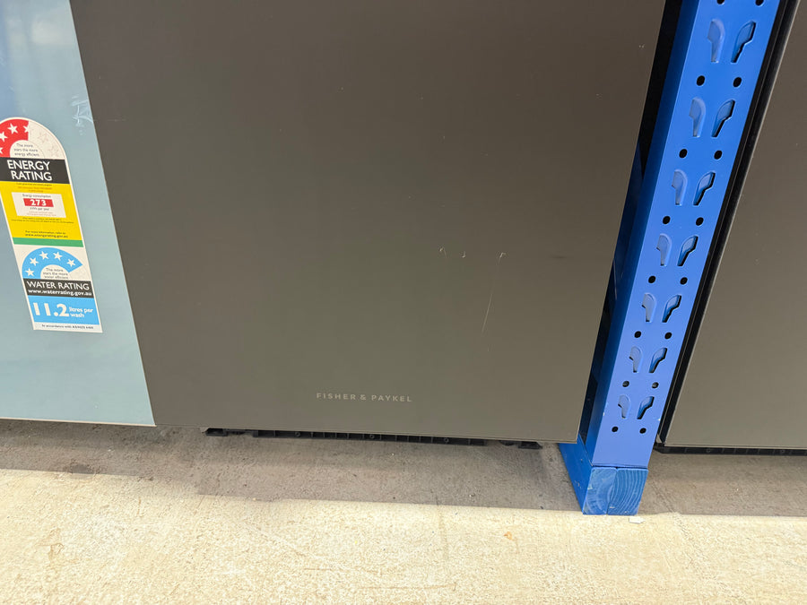 Factory second FISHER PAYKEL SERIES 7 TALL BUILT UNDER DISHWASHER WITH SANITISE BLACK DW60UZT4B2 - Second Hand Appliances Geebung