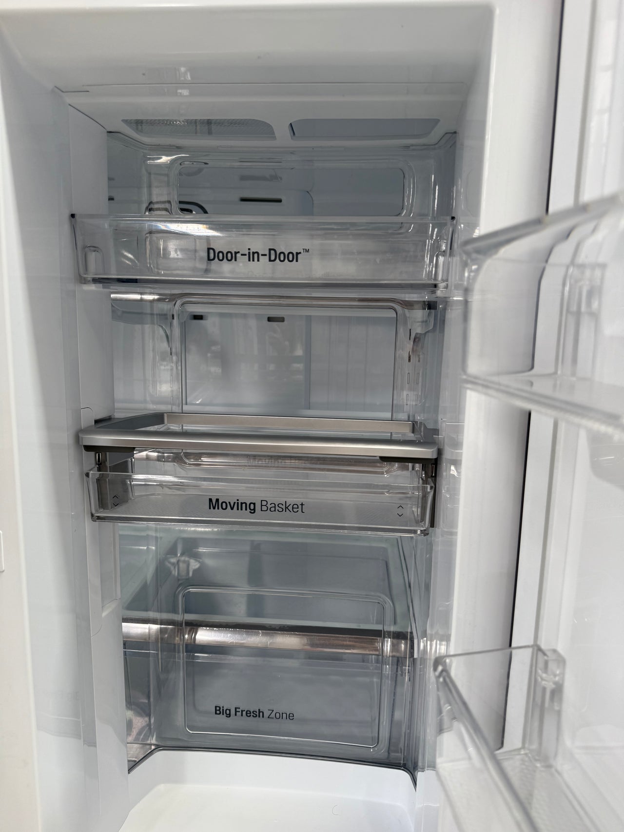 Factory second Factory second LG 708 L French Door Refrigerator – Matte Black Stainless Steel, Door-in-Door® GF-D708BSL - Second Hand Appliances Geebung