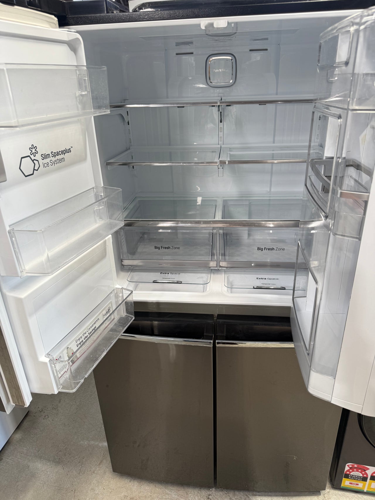 Factory second Factory second LG 708 L French Door Refrigerator – Matte Black Stainless Steel, Door-in-Door® GF-D708BSL - Second Hand Appliances Geebung