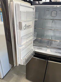 Thumbnail for Factory second Factory second LG 708 L French Door Refrigerator – Matte Black Stainless Steel, Door-in-Door® GF-D708BSL - Second Hand Appliances Geebung