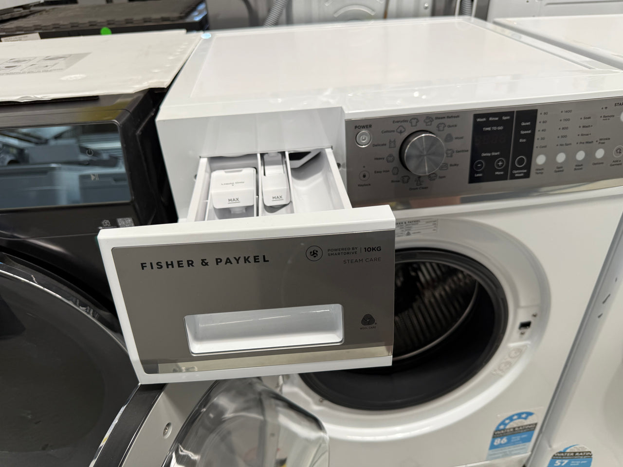 Factory second Fisher & Paykel 10kg Front Load Washer Model: WH1060P4 - Second Hand Appliances Geebung