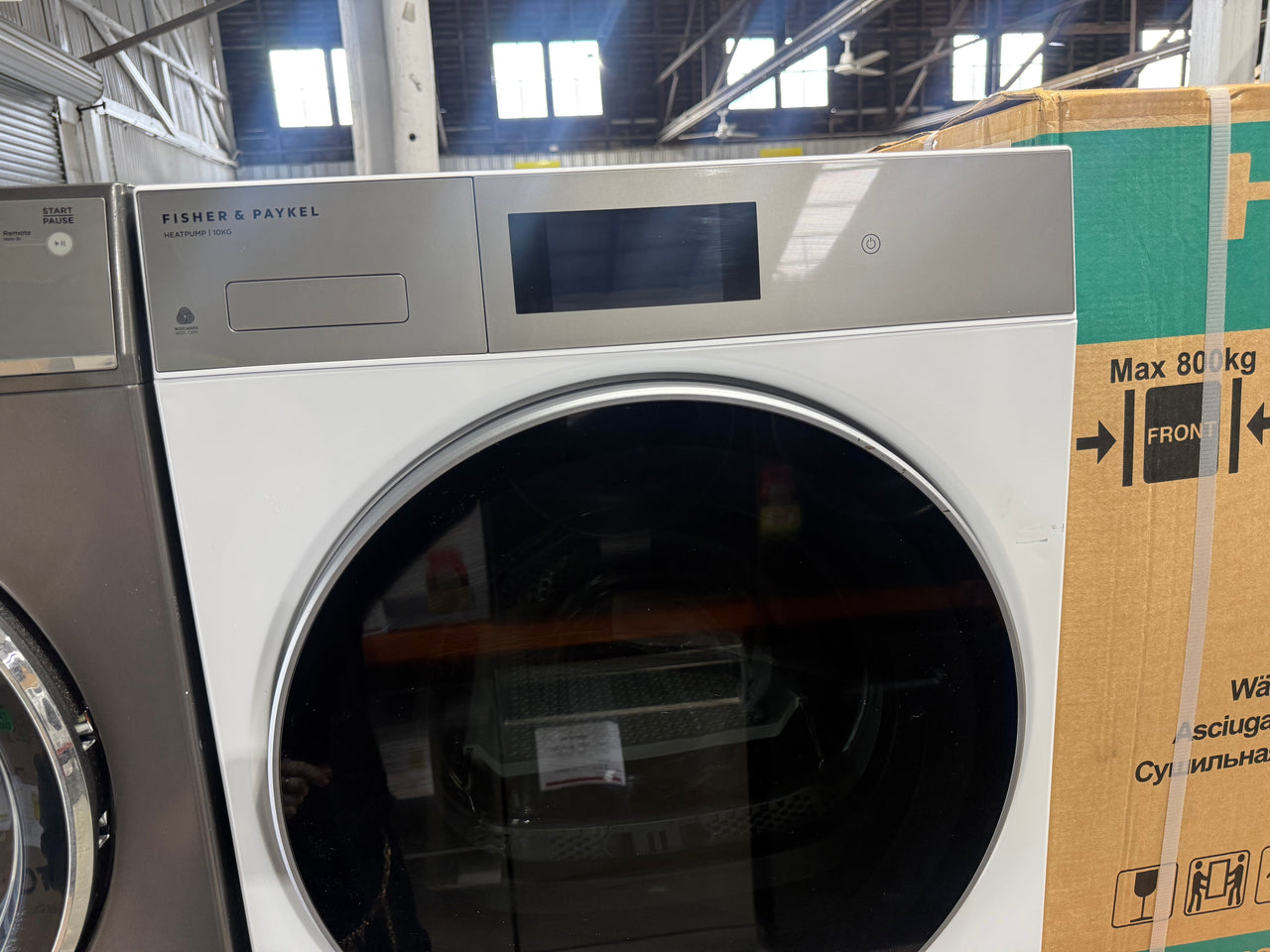 Factory second Fisher & Paykel 10kg Heat Pump Dryer – DH1060R5 - Second Hand Appliances Geebung